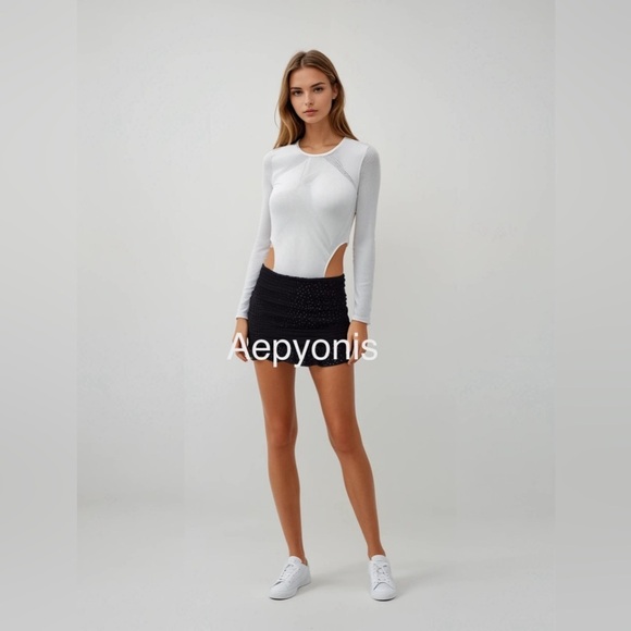 Dream Bandits Australia White Mesh Bodysuit Long Sleeve Cut Out - Picture 7 of 7